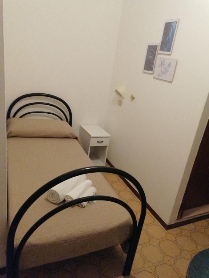 Hotel Magriv リミニ エクステリア 写真